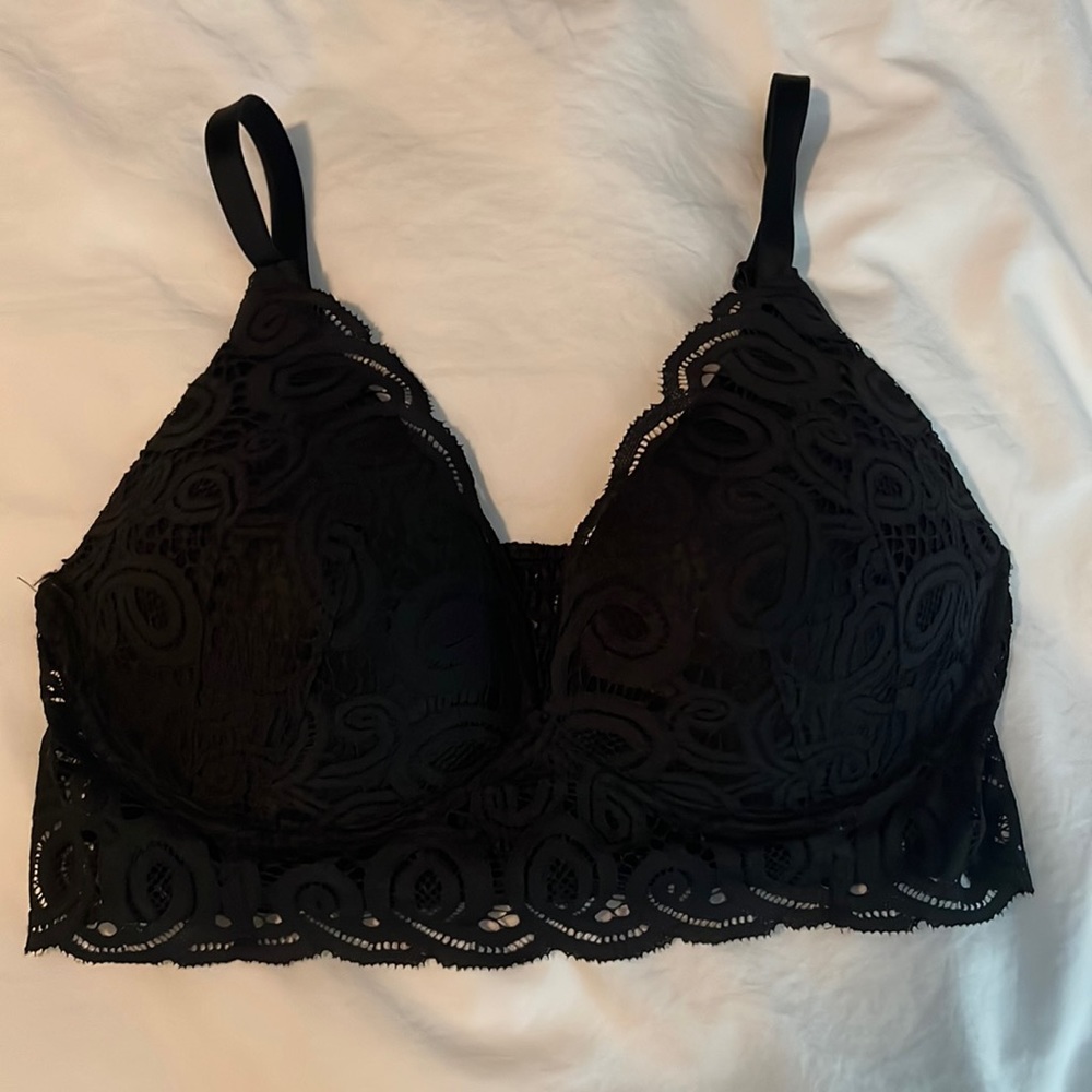 Victorias Secret Wireless Push-up Size Large